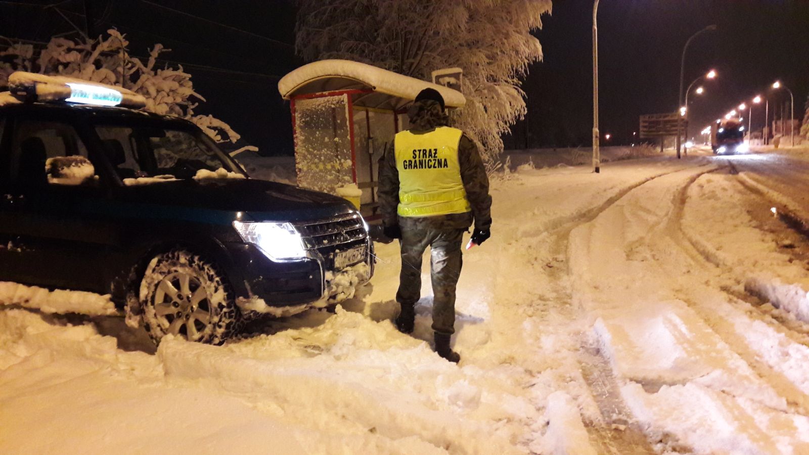 Patrol SG dokonujący kontroli drogowej / foto. arch. BiOSG