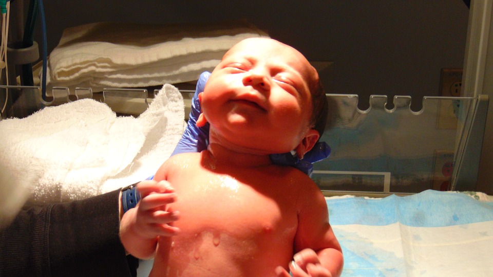 new-born-615751_960_720