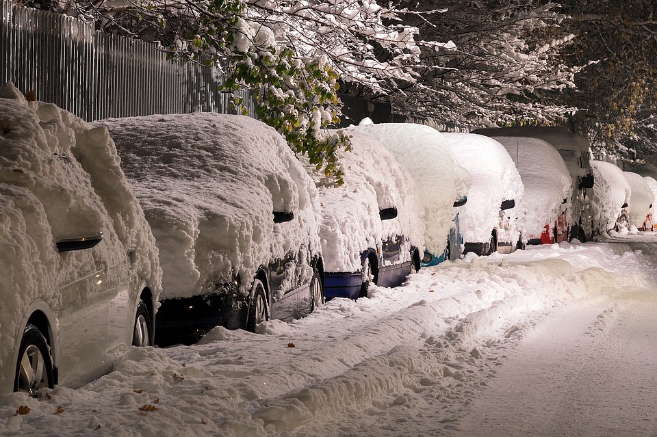 snow-1813456_960_720