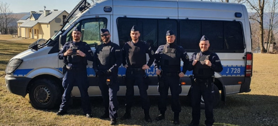 GRANICA: Roczny chłopiec tracił przytomność. Błyskawiczna reakcja policjantów