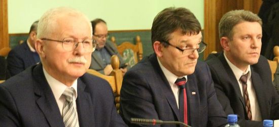 DZISIAJ: Sesja w powiecie. Sieć szkół i budżet (PORZĄDEK)