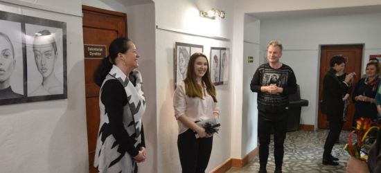 SANOK: „Oblicza”, wernisaż uczennicy Diany Sobolak (FOTORELACJA)