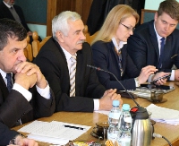 SESJA RADY POWIATU: Setka wchłonie Budowlankę (TRANSMISJA NA ŻYWO)