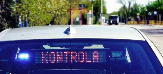 SANOK: Ponad 100 km/h w obszarze zabudowanym! Młody kierowca nietrzeźwy