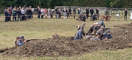 Piknik Militarny. Rekonstrukcja bitwy i wiele innych atrakcji! (FOTO)