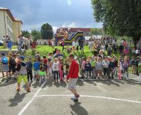 Piknik sportowo–rekreacyjny w „Dwójce” (ZDJĘCIA)