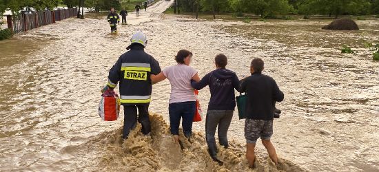 Podkarpacie pod wodą. Setki interwencji strażaków (ZDJĘCIA)