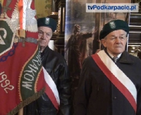 SANOK: „Bez korzeni, nie ma skrzydeł”. Sanoczanie pamiętają o Żołnierzach Niezłomnych (2 x FILM, ZDJĘCIA)