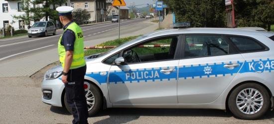 BLIZNE: 113 km/h w terenie zabudowanym. 23-latek pożegnał się z „prawkiem”