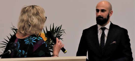 Burmistrz Leska z wotum zaufania oraz jednogłośnym absolutorium