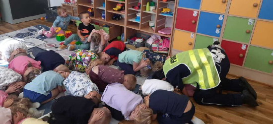 Z przedszkolakami o bezpieczeństwie. Najmłodsi gotowi na nowy rok szkolny (ZDJĘCIA)