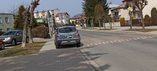 Przejście dla pieszych. „Idealne” miejsce do zaparkowania samochodu (ZDJĘCIE)