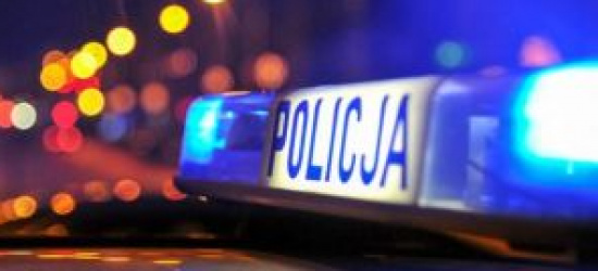 Nocny rejs po Jeziorze Solińskim. Pijany sternik uderzył w brzeg jeziora