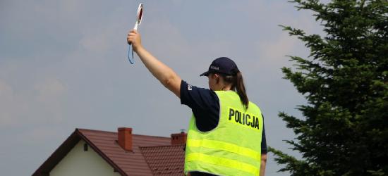 KRONIKA POLICYJNA: Czołówka fiata z mercedesem i kradzież na SOR
