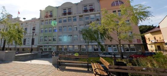 Starostwo Powiatowe „oczipuje” pracowników