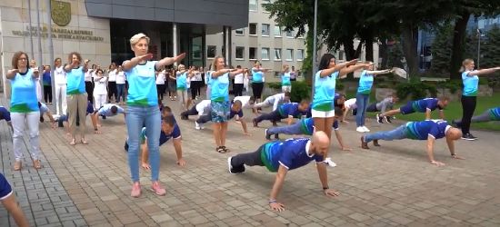 Urzędnicy marszałka wzięli udział w #GaszynChallenge (VIDEO)