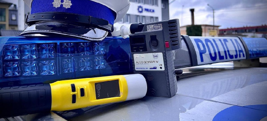 NIEBOCKO: Świadek ujął pijanego kierowcę mercedesa