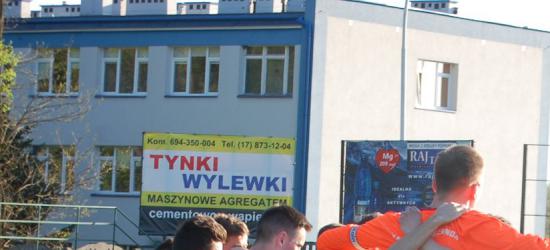 Besch odchodzi, Biały zostaje. Nowy bramkarz? „Nie róbmy niepotrzebnego szumu”
