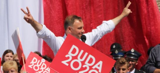 Duda nokautuje Trzaskowskiego w Jasienicy Rosielnej