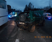 AKTUALIZACJA: Wypadek w Zagórzu. Zderzenie autobusu i dwóch osobówek (ZDJĘCIA)