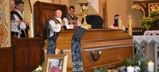 Pożegnanie śp. ks. prał. Bronisława Żołnierczyka (FOTO)