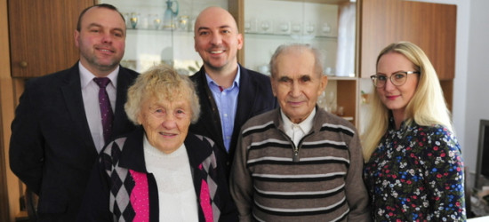 70 lat wspólnego życia! Małżonkowie obchodzili piękny jubileusz (FOTO)