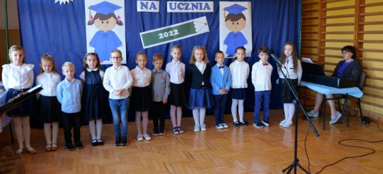 Wielkie święto pierwszoklasistów w Szkole Podstawowej w Kostarowcach! (ZDJĘCIA)