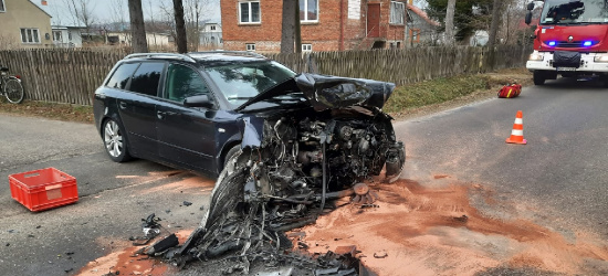 Niebezpieczne zdarzenie drogowe z udziałem audi i bmw (ZDJĘCIA)