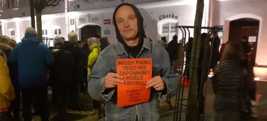 SANOK: Zapalili znicz dla Izy (FOTO)