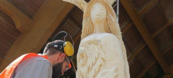 Tchnęli w rzeźby „Ducha lasu” (VIDEO, FOTO)