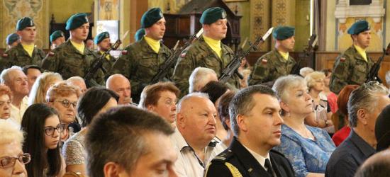 PARKOWANIE PO SANOCKU: „Wjedzie taki i ma daleko w nosie cały świat” (ZDJĘCIA)