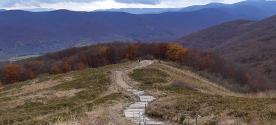 BIESZCZADY: Remont „schodów” na Tarnicę (ZDJĘCIA)