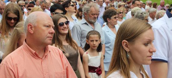 Wierni przeszli ulicami miasta. Dziś Święto Bożego Ciała (ZDJĘCIA)