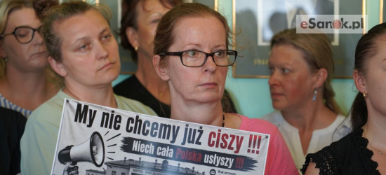 Sesja Rady Powiatu Sanockiego. RETRANSMISJA [VIDEO]