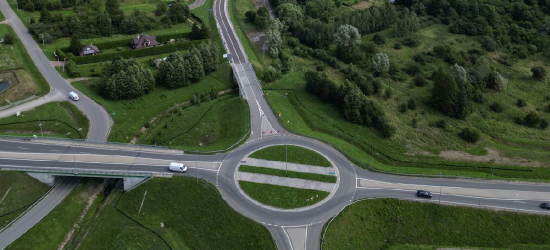 Będzie szybszy dojazd w Bieszczady? Drugie podejście do rozbudowy DK28 Długie – Sanok