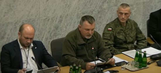 Żołnierze w Sejmie ujawniają fakty ws. PRZYMUSU $ZCZEPIEŃ. Profesor ZAPAŁOWSKI alarmuje (video)