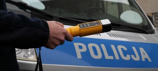 Ponad 4 promile alkoholu u kierującej peugeotem