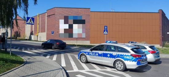 REGION: Potrącenie dwóch nastolatek w rejonie przejścia dla pieszych