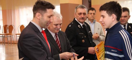 Dzikie wysypisko w Dębnej! (ZDJĘCIA)