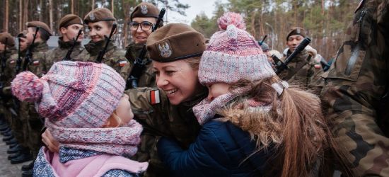 Kolejni „terytorialsi” zaprzysiężeni. Do WOT dołączyło 90 żołnierzy (ZDJĘCIA)