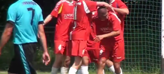 Stal sparuje przed sezonem. Porażka z Nowotańcem i rewanż na Zarszynie