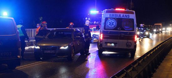 SANOK: Ruch wahadłowy na Moście Olchowieckim. Kierowca zasłabł podczas jazdy (VIDEO, FOTO)