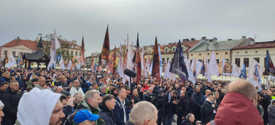 Spotkanie Wojowników Maryi. Tłumy wiernych z całej Polski (VIDEO, ZDJĘCIA)
