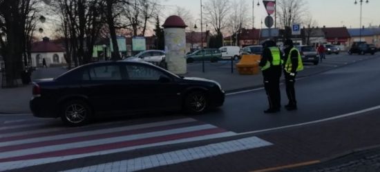 REGION: Potrącenie na pasach. Niemowlę wypadło z wózka (FOTO)