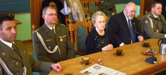 Córki podoficerów odznaczone medalami zasłużonych dla Sanoka (FOTO, VIDEO)