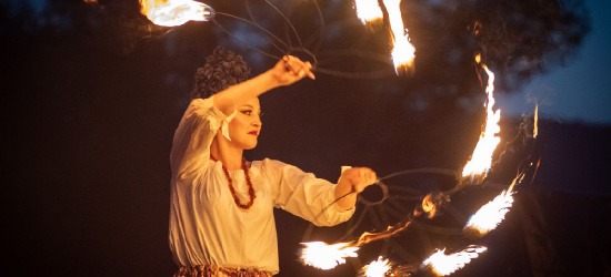 Noc Świętojańska w Lisznej. Zachwycający Teatr Ognia Aurora (FOTO)