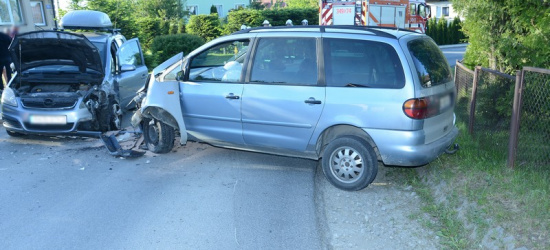 REGION. Czołówka. 19-latek stracił panowanie nad samochodem