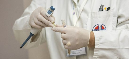 Blisko 400 nowych zakażeń. 8 na Podkarpaciu