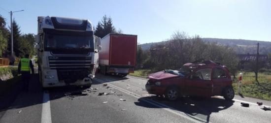 UWAGA KIEROWCY: Śmiertelny wypadek. Zablokowana droga w kierunku Rzeszowa (FOTO)
