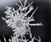 BIESZCZADY:  Mroźna noc. W Stuposianach było ponad 18 kresek poniżej zera (ZDJĘCIA)